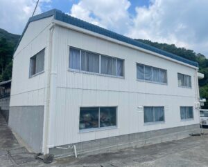 南あわじ市　H様邸　倉庫の屋根カバー工法で安心！